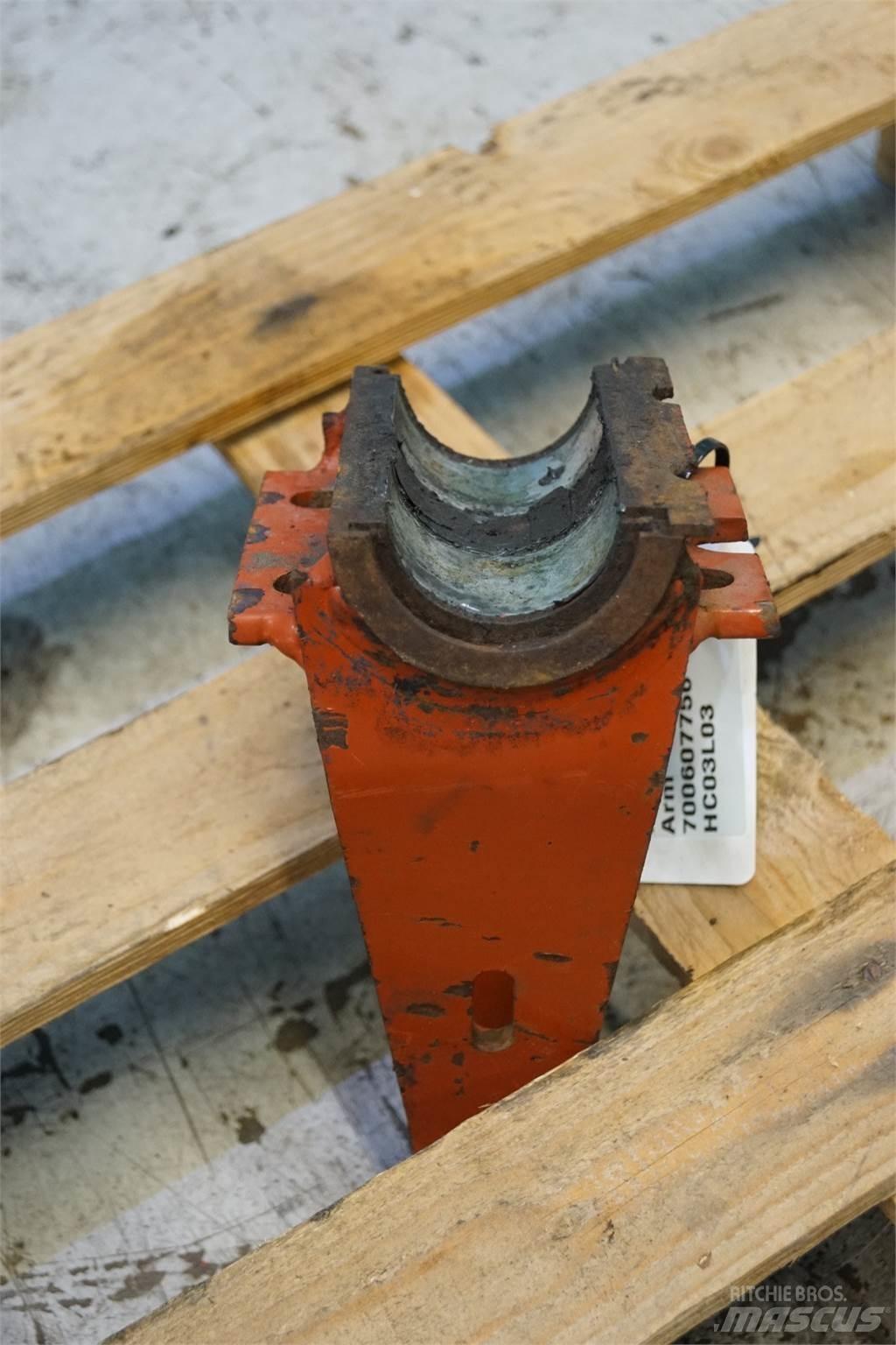 Hesston 4700 Άλλα γεωργικά μηχανήματα