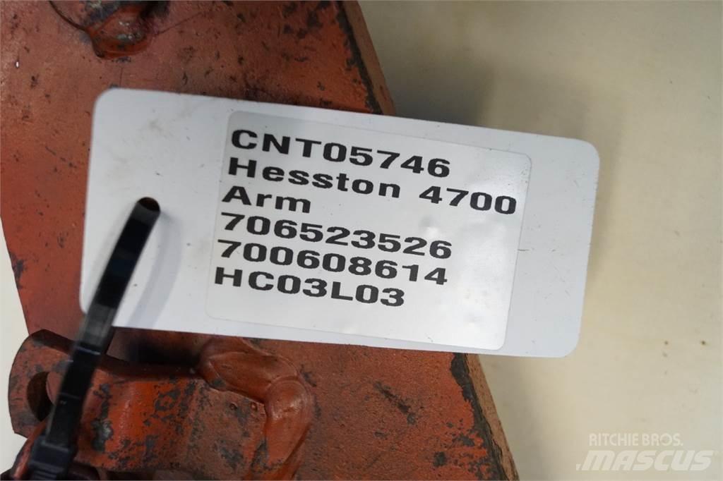 Hesston 4700 Λοιπός εξοπλισμός συγκομιδής χορτονομής