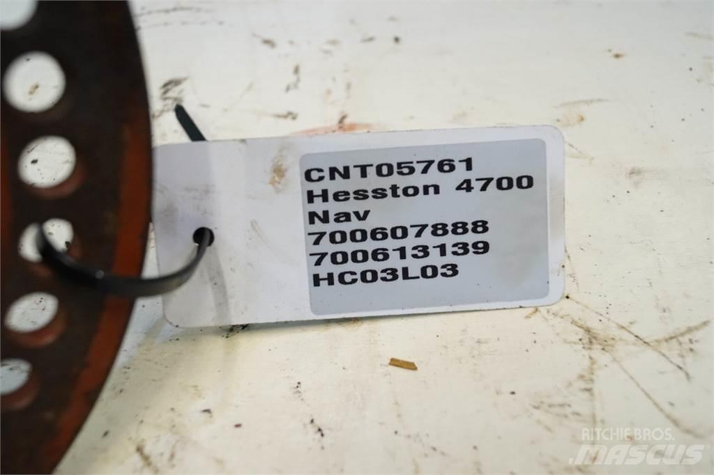 Hesston 4700 Λοιπός εξοπλισμός συγκομιδής χορτονομής