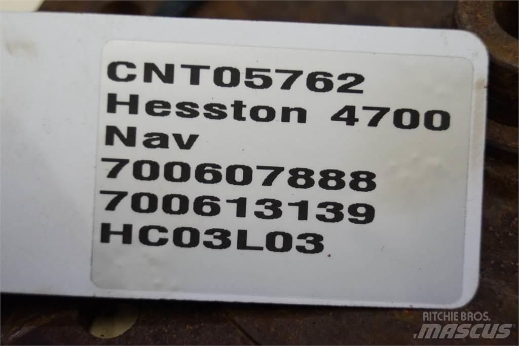 Hesston 4700 Λοιπός εξοπλισμός συγκομιδής χορτονομής