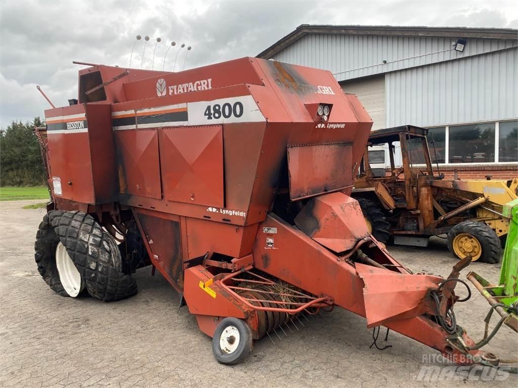 Hesston 4800 Πρέσες τετράγωνων δεμάτων