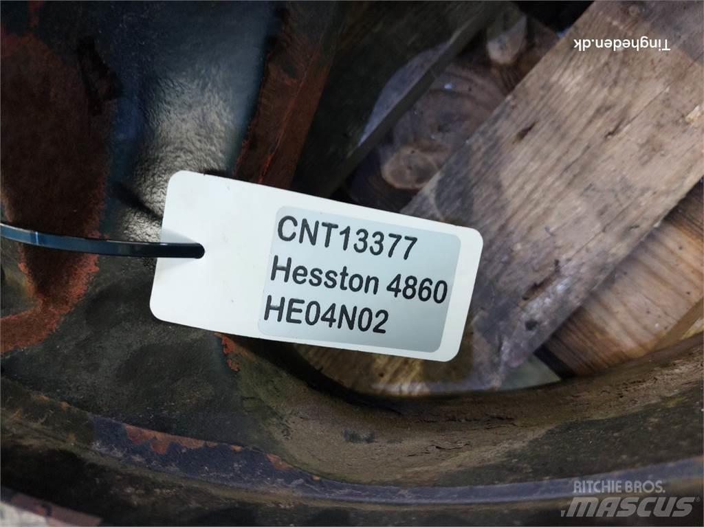Hesston 4860 Μετάδοση κίνησης
