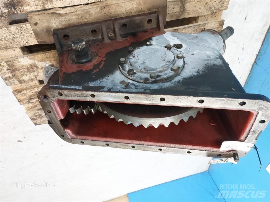 Hesston 4860 Μετάδοση κίνησης