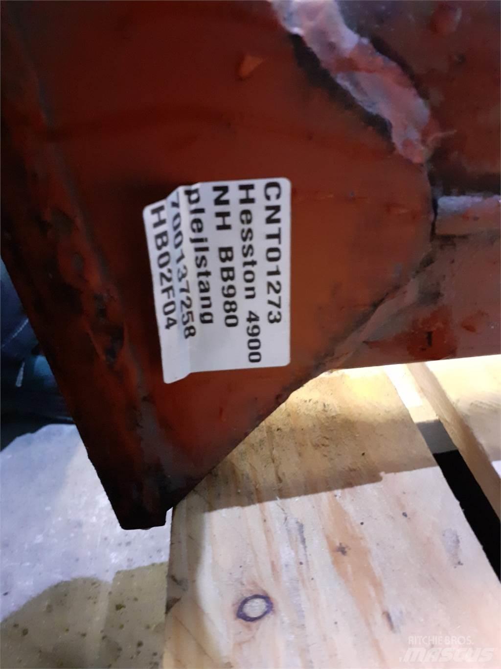 Hesston 4900 Λοιπός εξοπλισμός συγκομιδής χορτονομής