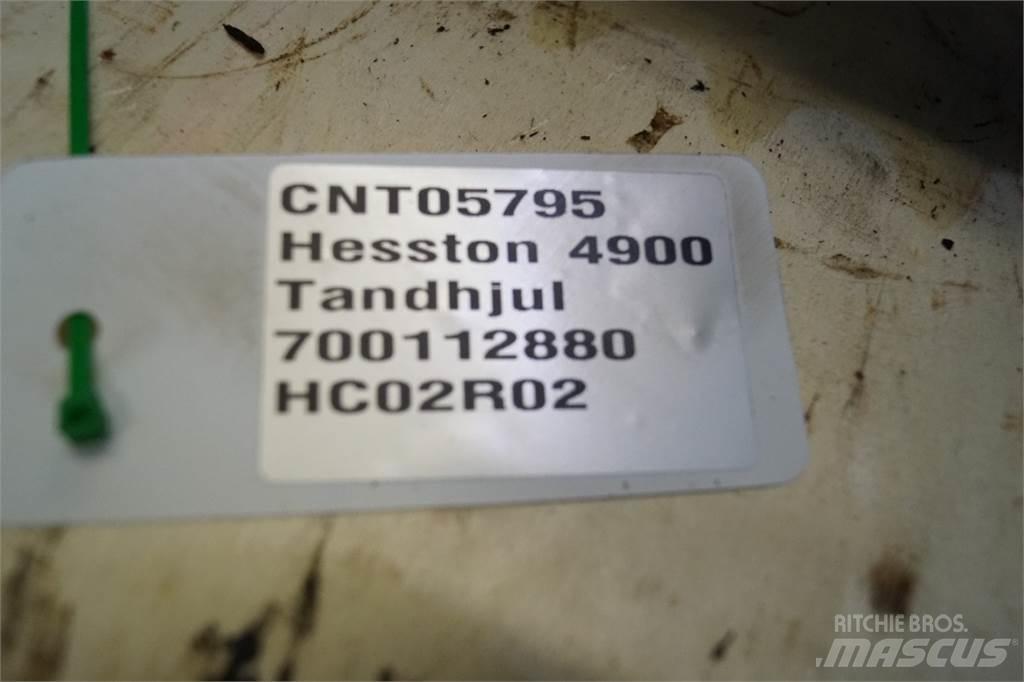 Hesston 4900 Λοιπός εξοπλισμός συγκομιδής χορτονομής