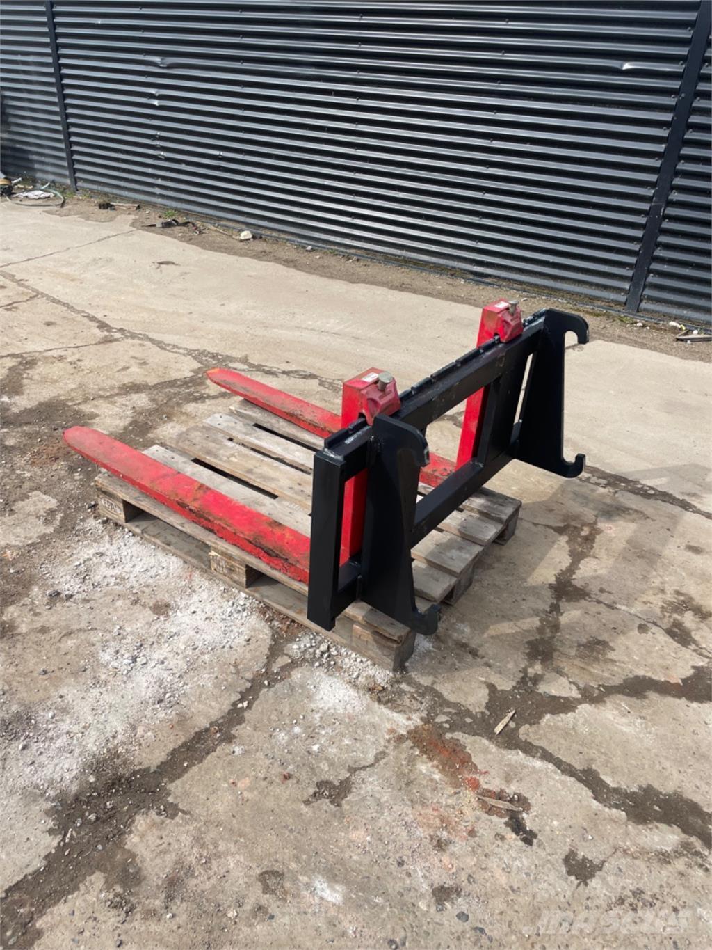 Hydrema 5000kg Δικράνες