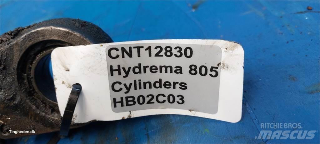 Hydrema 805 Άξονες