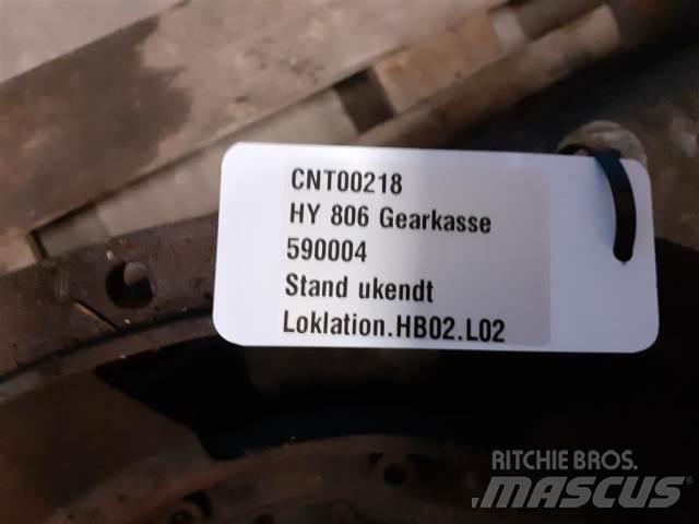 Hydrema 806 Μετάδοση κίνησης