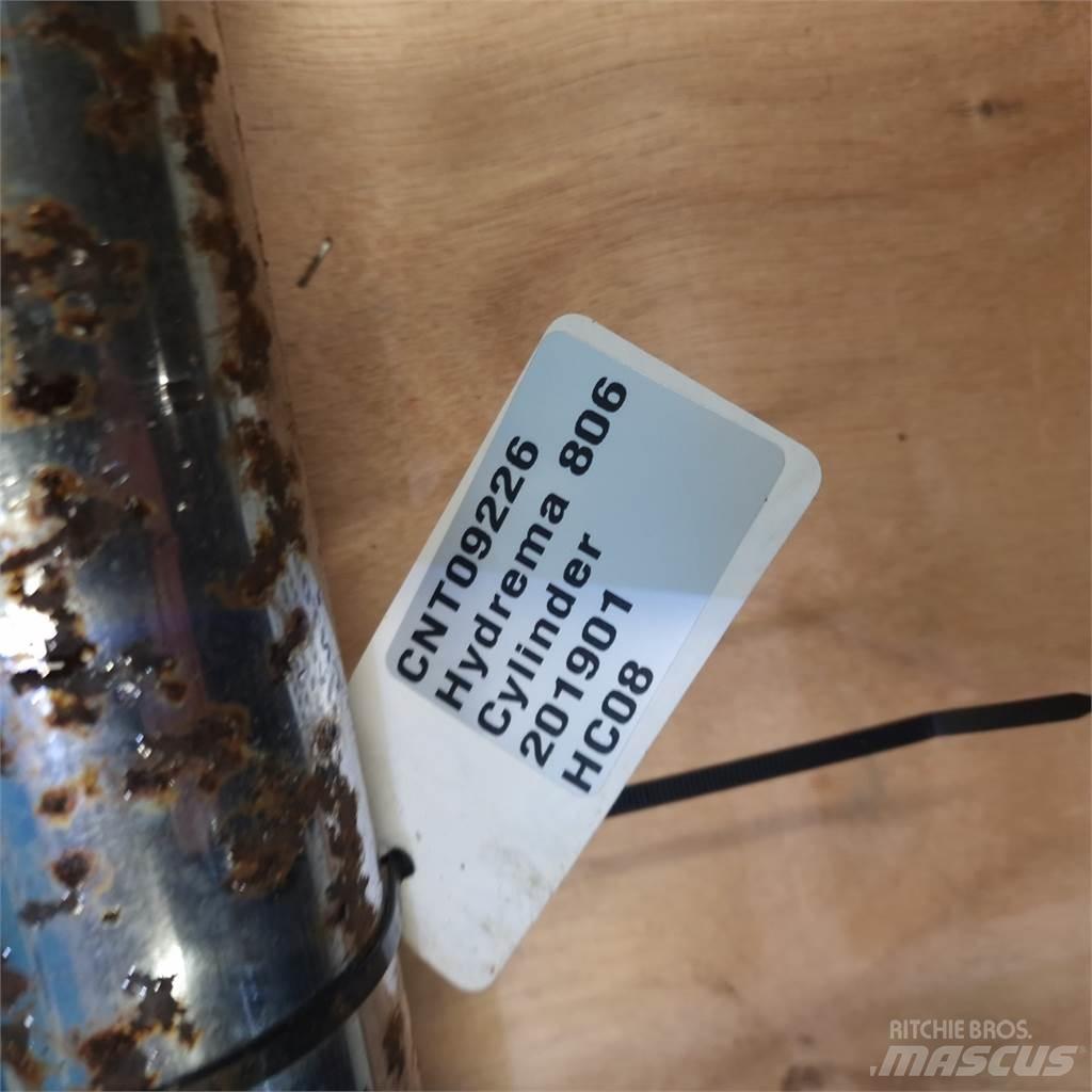Hydrema 806 Εκσκαφείς
