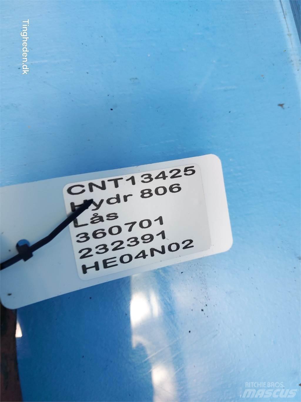 Hydrema 806 Εκσκαφείς