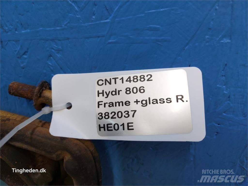 Hydrema 806 Καμπίνες και εσωτερικό