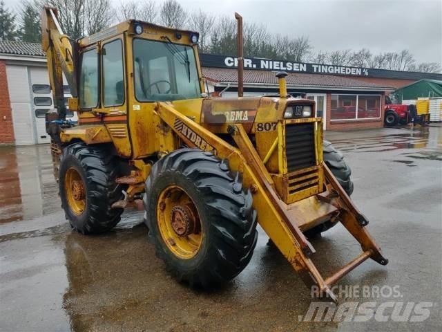 Hydrema 807 Εκσκαφείς Φορτωτές τύπου JCB