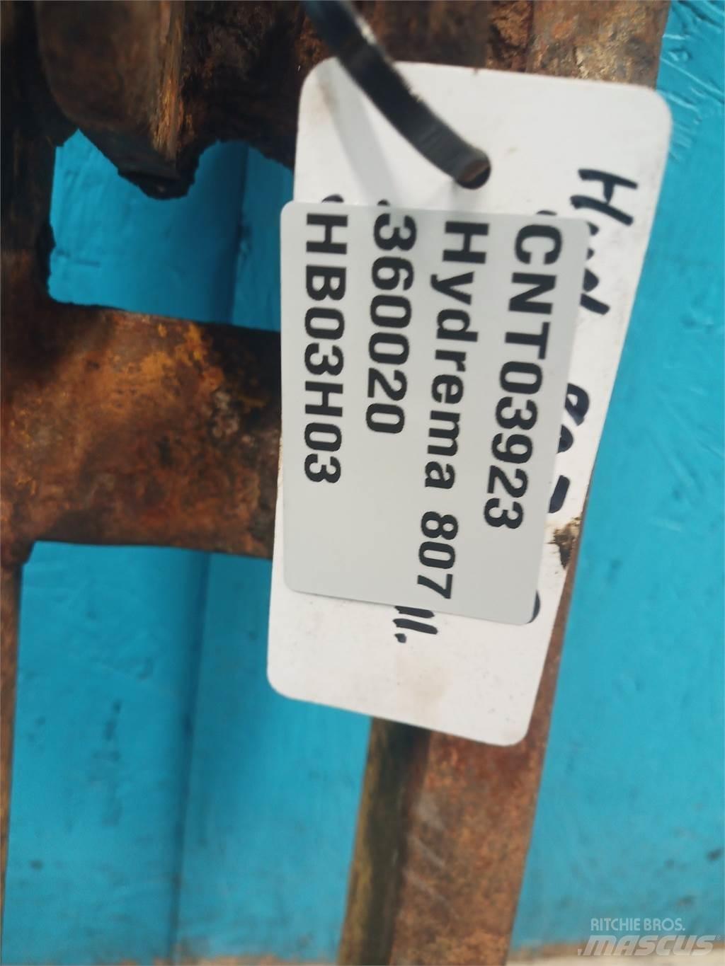 Hydrema 807 Εκσκαφείς