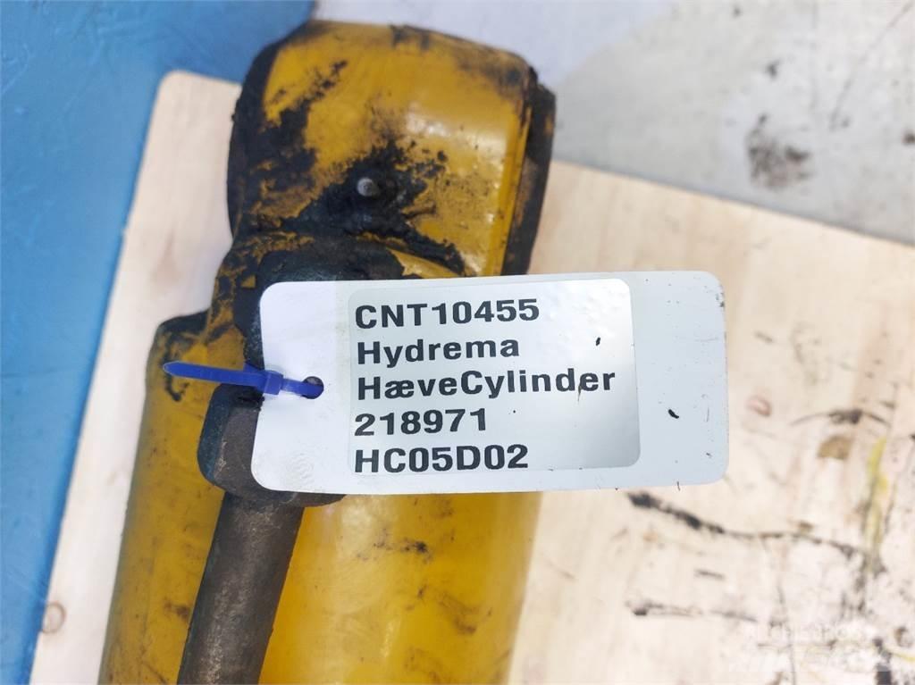 Hydrema 906 Μπούμες και κουτάλες
