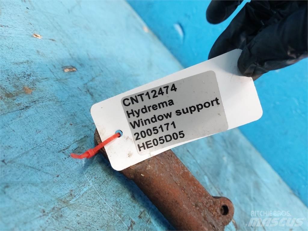 Hydrema 906 Καμπίνες και εσωτερικό