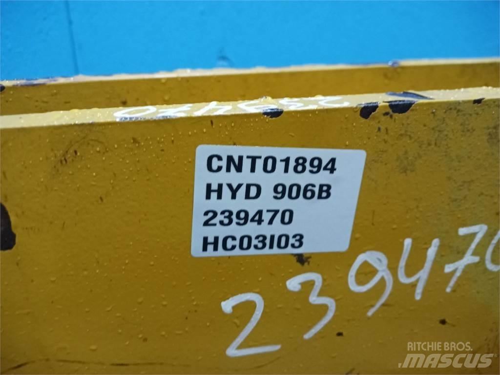 Hydrema 906B Άξονες