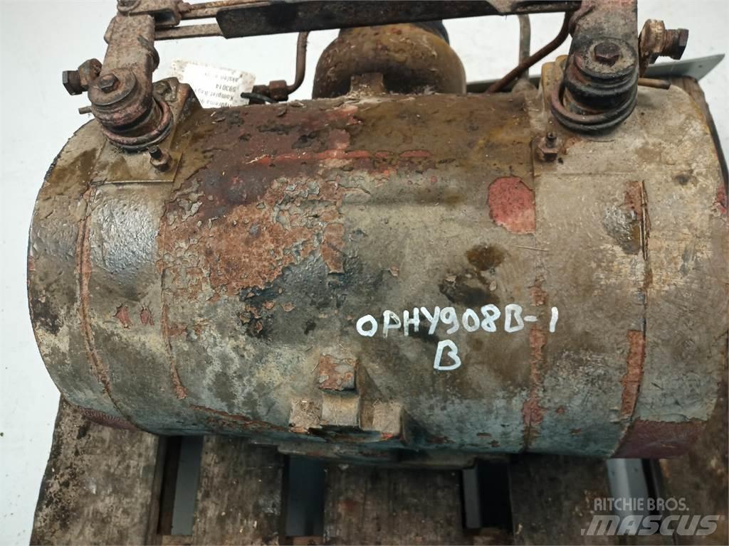 Hydrema 906B Άξονες