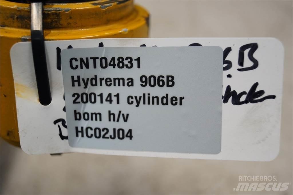 Hydrema 906B Εκσκαφείς