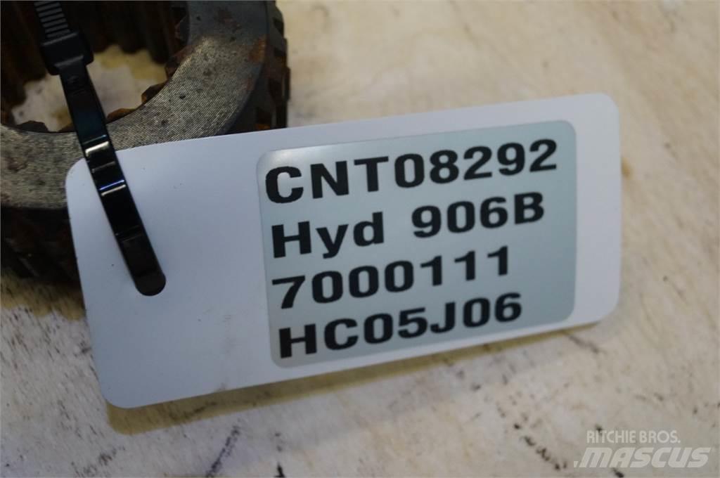 Hydrema 906B Άξονες
