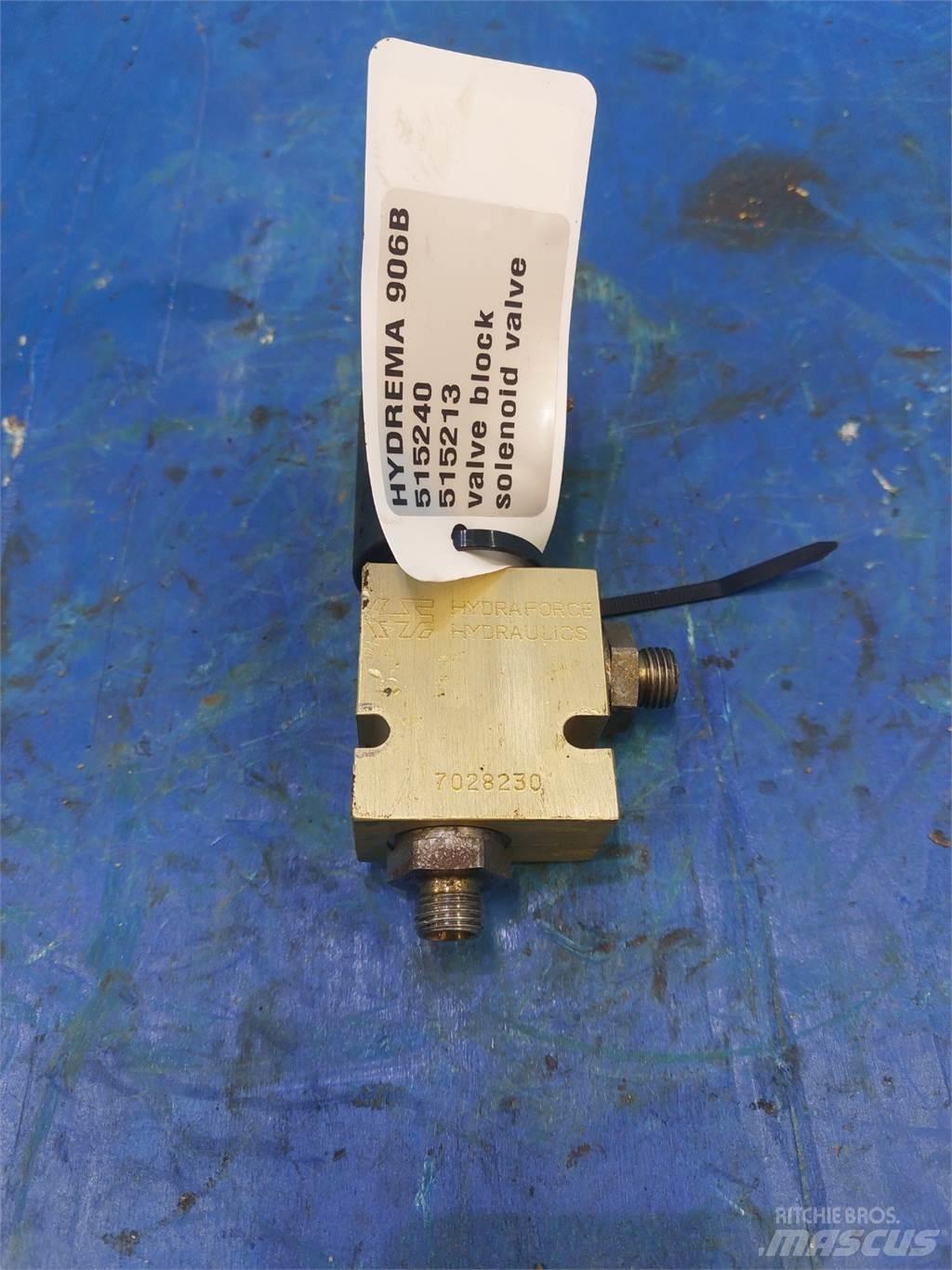 Hydrema 906B Υδραυλικά