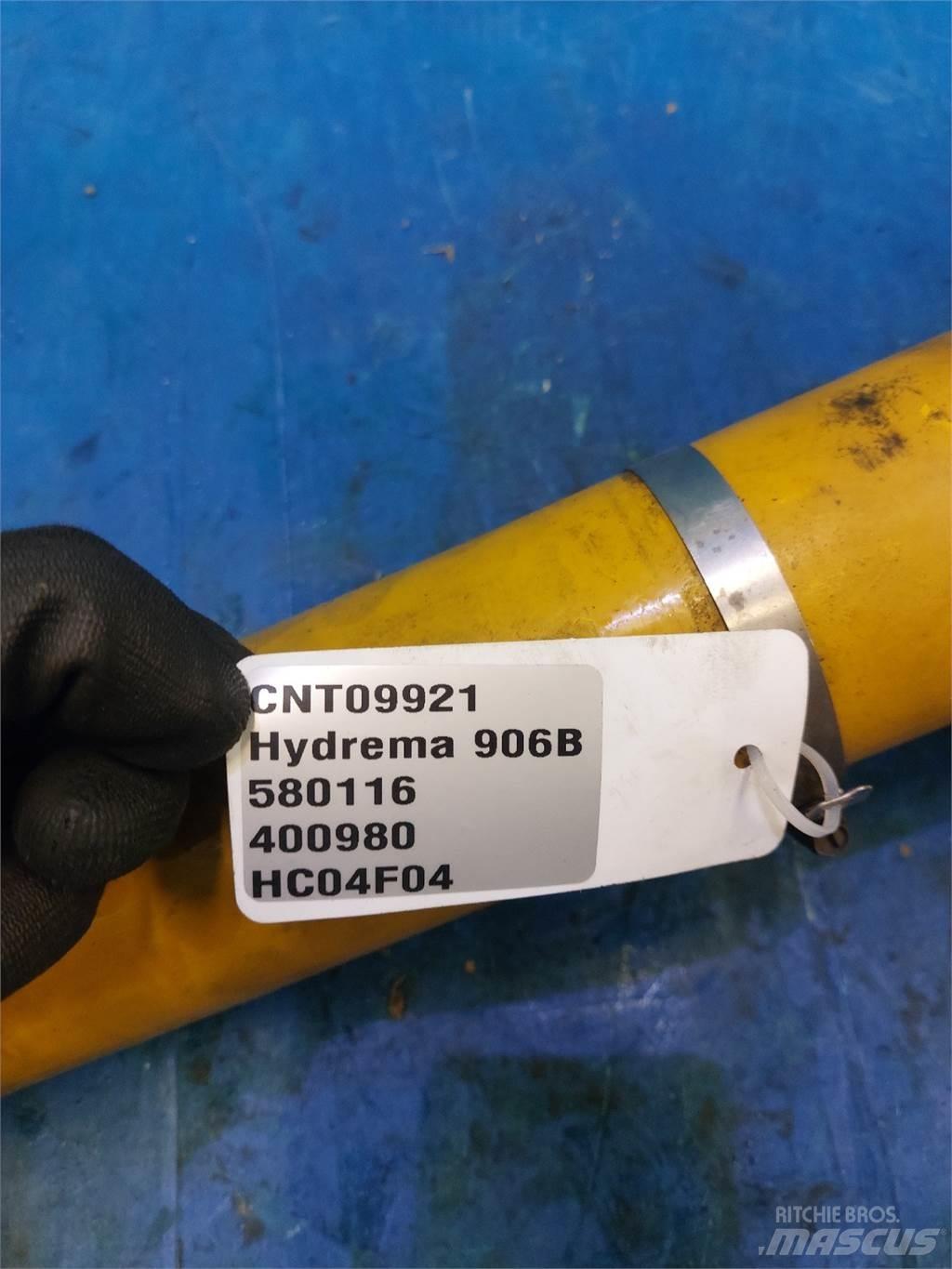 Hydrema 906B Κινητήρες