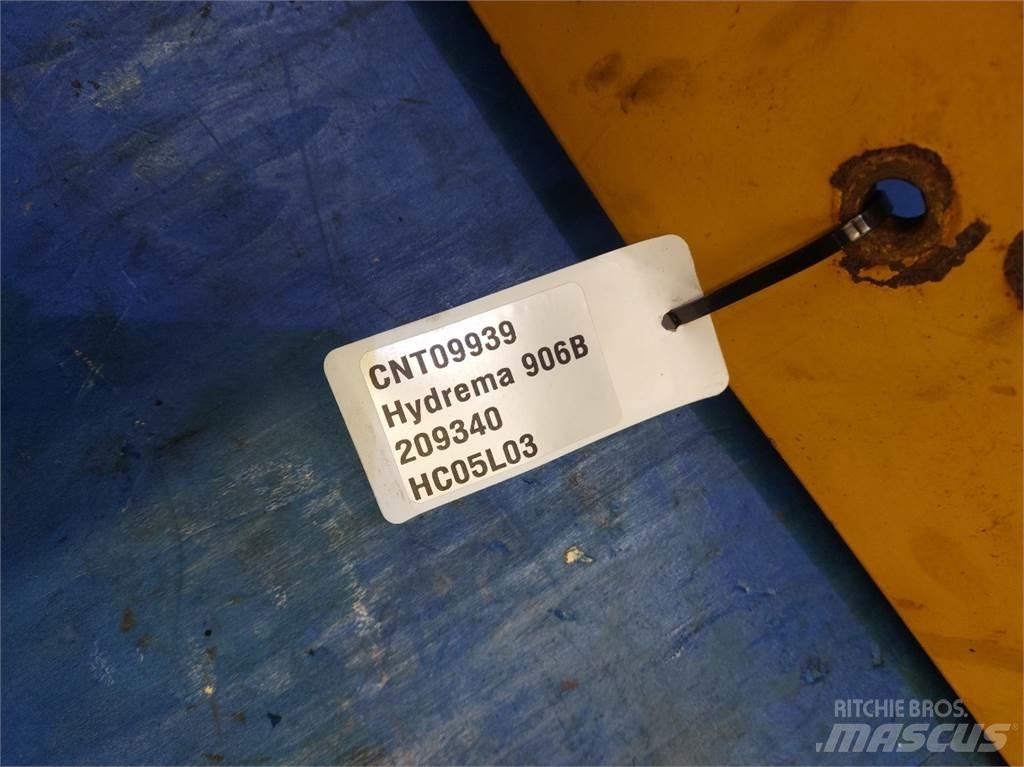 Hydrema 906B Μπούμες και κουτάλες