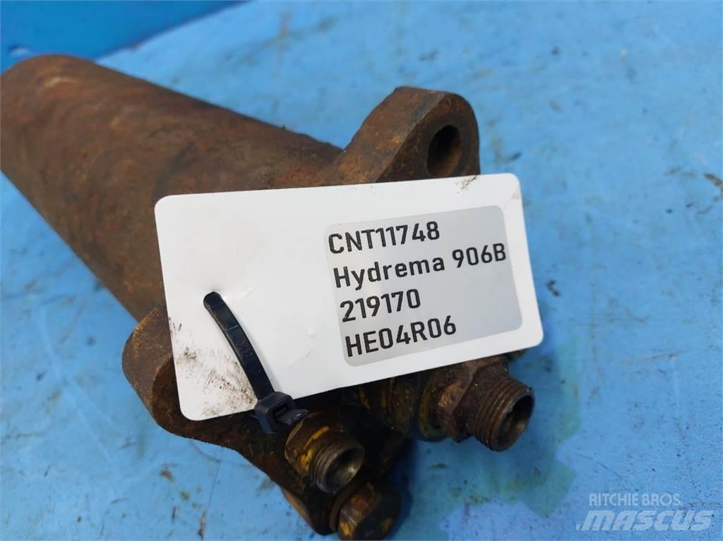 Hydrema 906B Εκσκαφείς