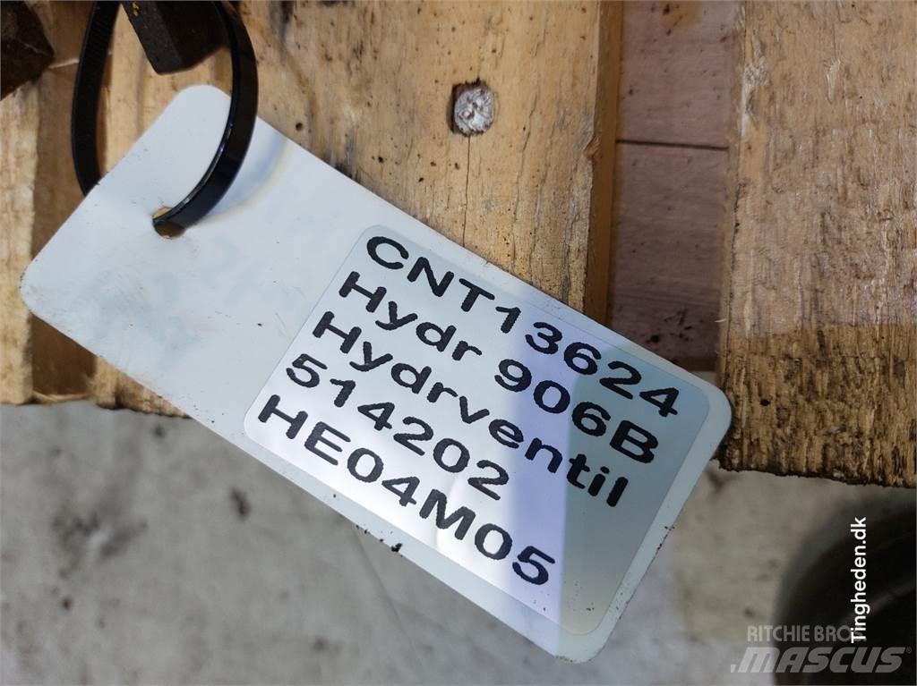 Hydrema 906B Υδραυλικά