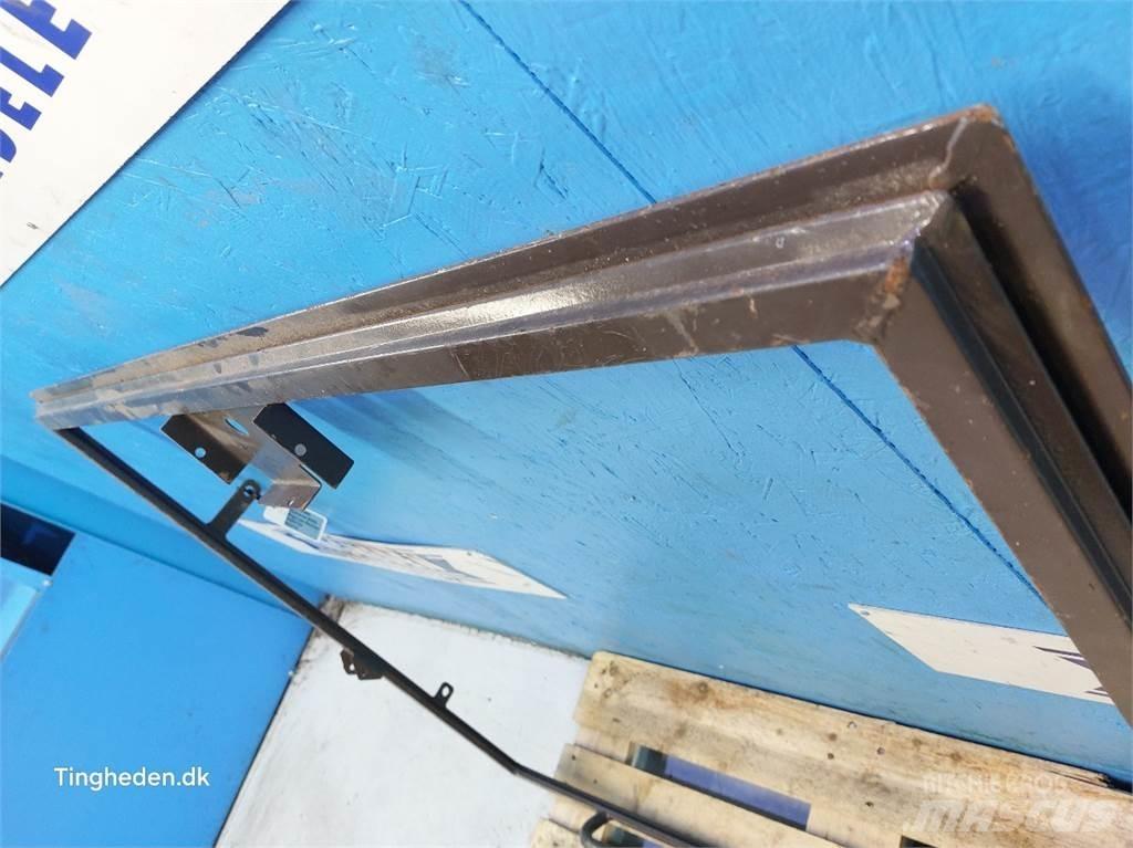 Hydrema 906D Καμπίνες και εσωτερικό