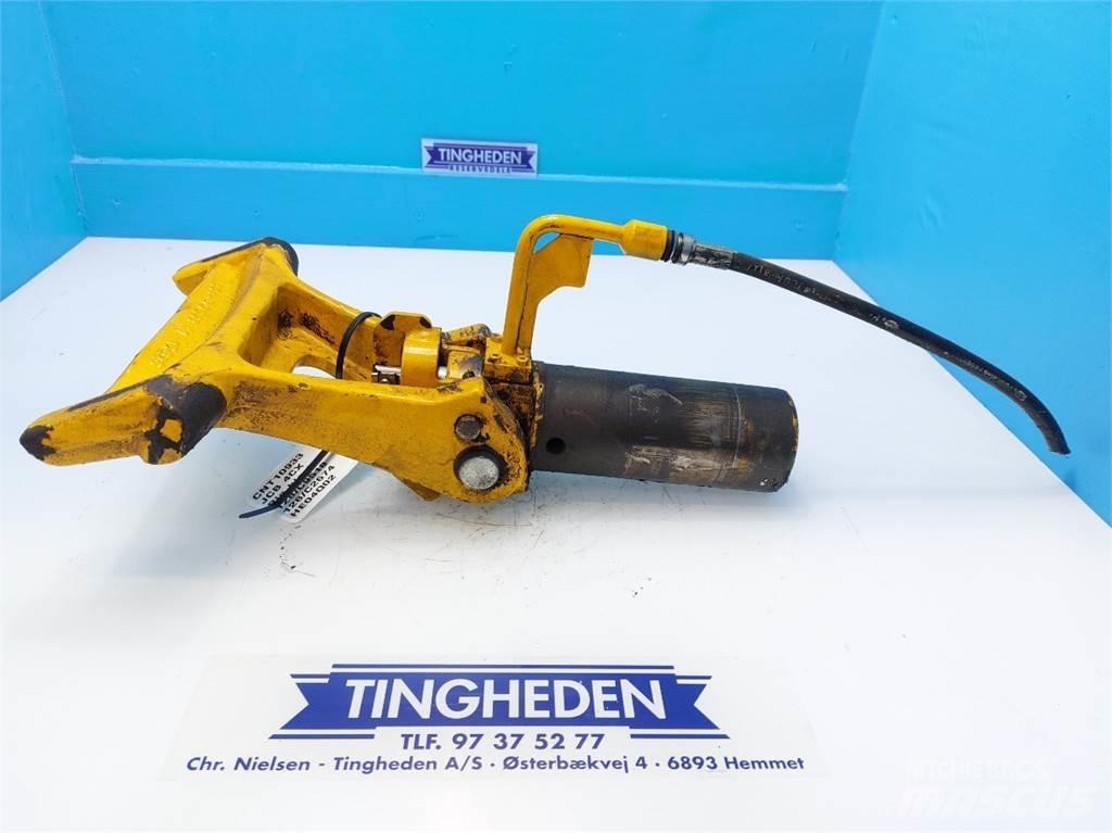 JCB 4CX Μπούμες και κουτάλες