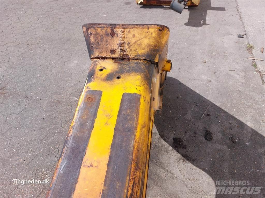 JCB 531-70 Μπούμες και κουτάλες