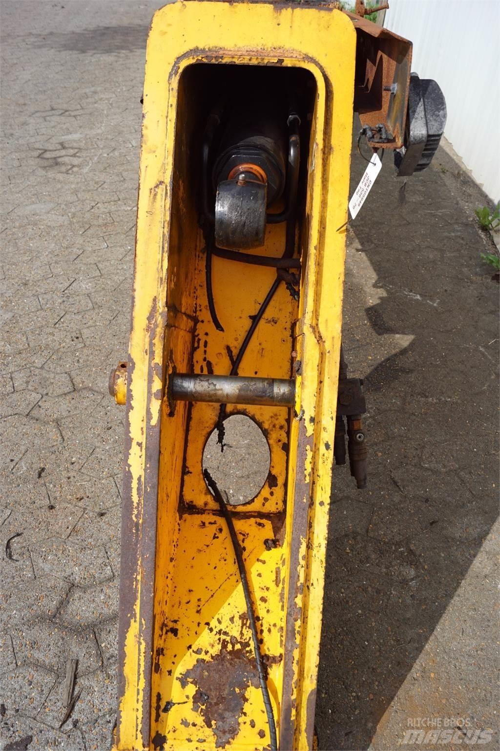 JCB 536-70 Μπούμες και κουτάλες