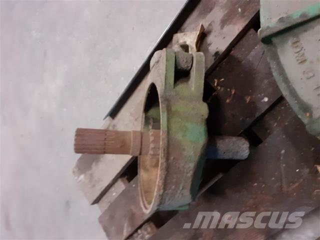 John Deere 1065 Εξαρτήματα θεριζοαλωνιστικών μηχανών