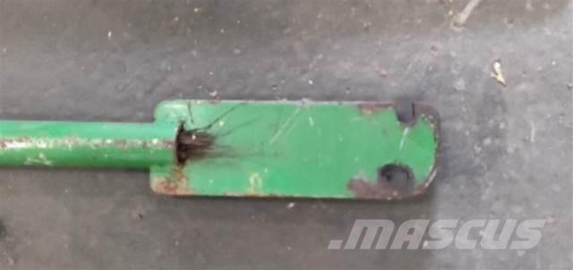 John Deere 1075 Εξαρτήματα θεριζοαλωνιστικών μηχανών