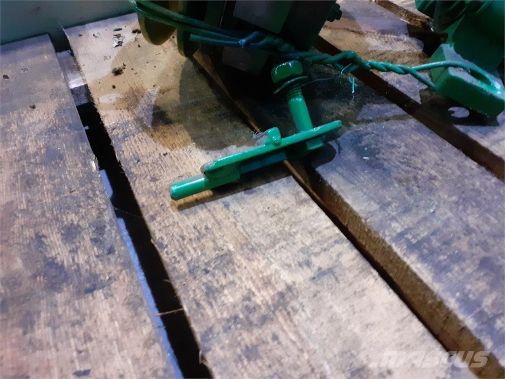 John Deere 1075 Εξαρτήματα θεριζοαλωνιστικών μηχανών