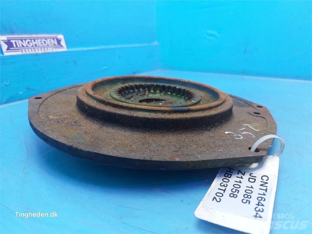 John Deere 1085 Διαστρωτήρες άμμου και αλατιού
