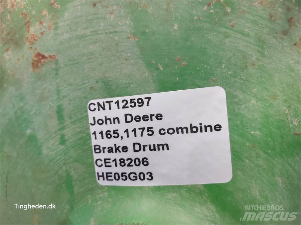 John Deere 1165 Μετάδοση