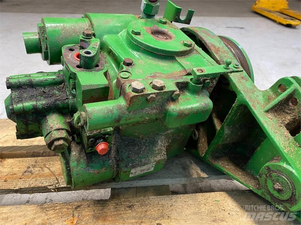 John Deere 1170 Υδραυλικά