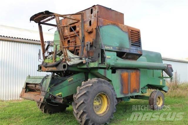 John Deere 1177 Θεριζοαλωνιστικές μηχανές