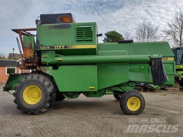 John Deere 1177 Θεριζοαλωνιστικές μηχανές