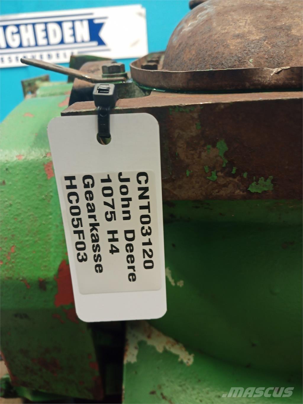 John Deere 1177 Μετάδοση