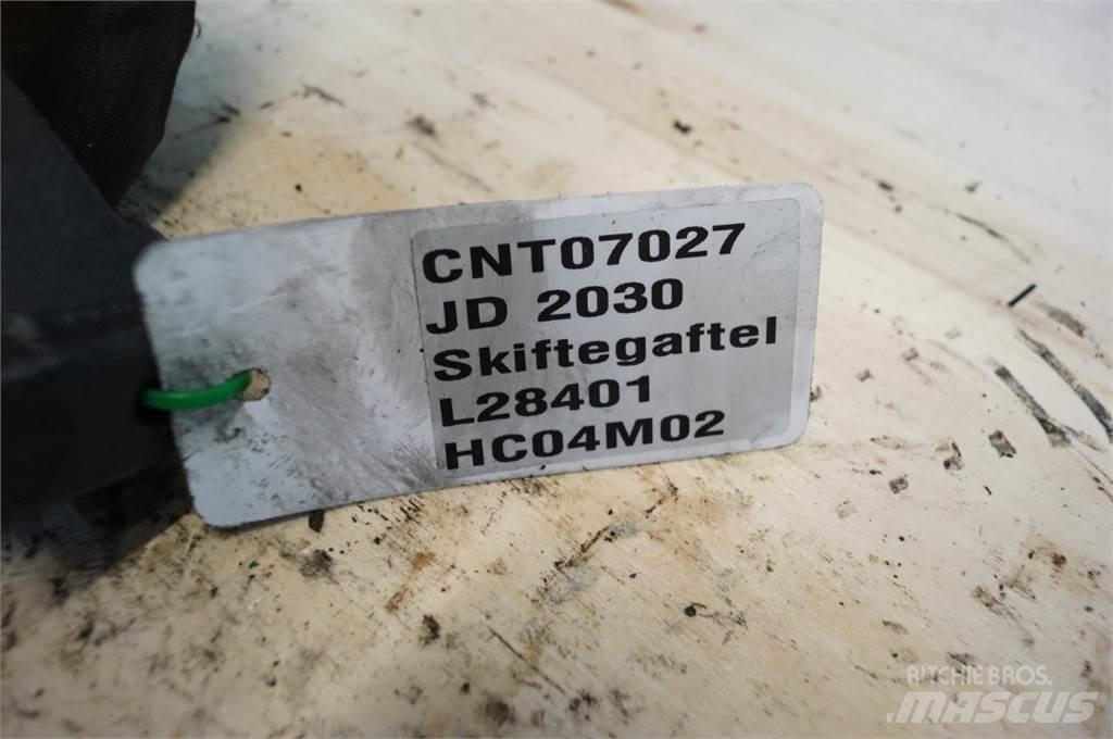John Deere 2030 Μετάδοση