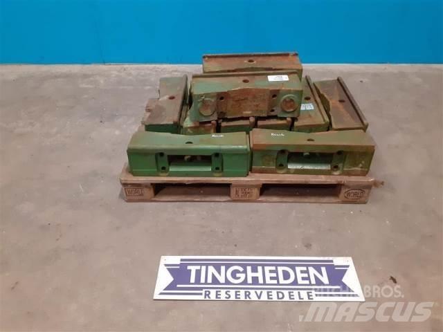 John Deere 2040 Μπροστινά βαρίδια