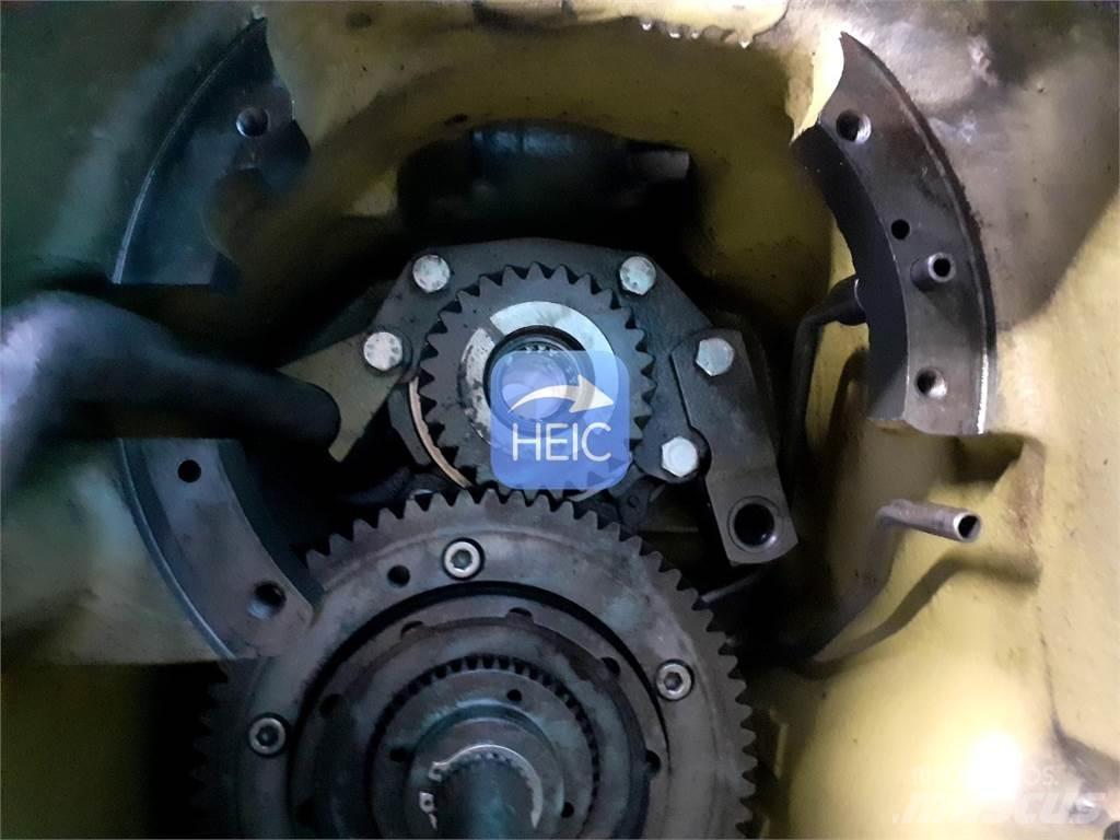 John Deere 2040 Μετάδοση
