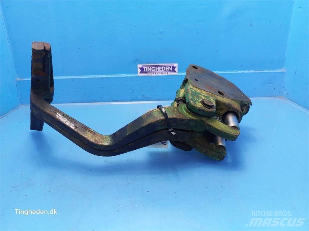 John Deere 2040 Υδραυλικά