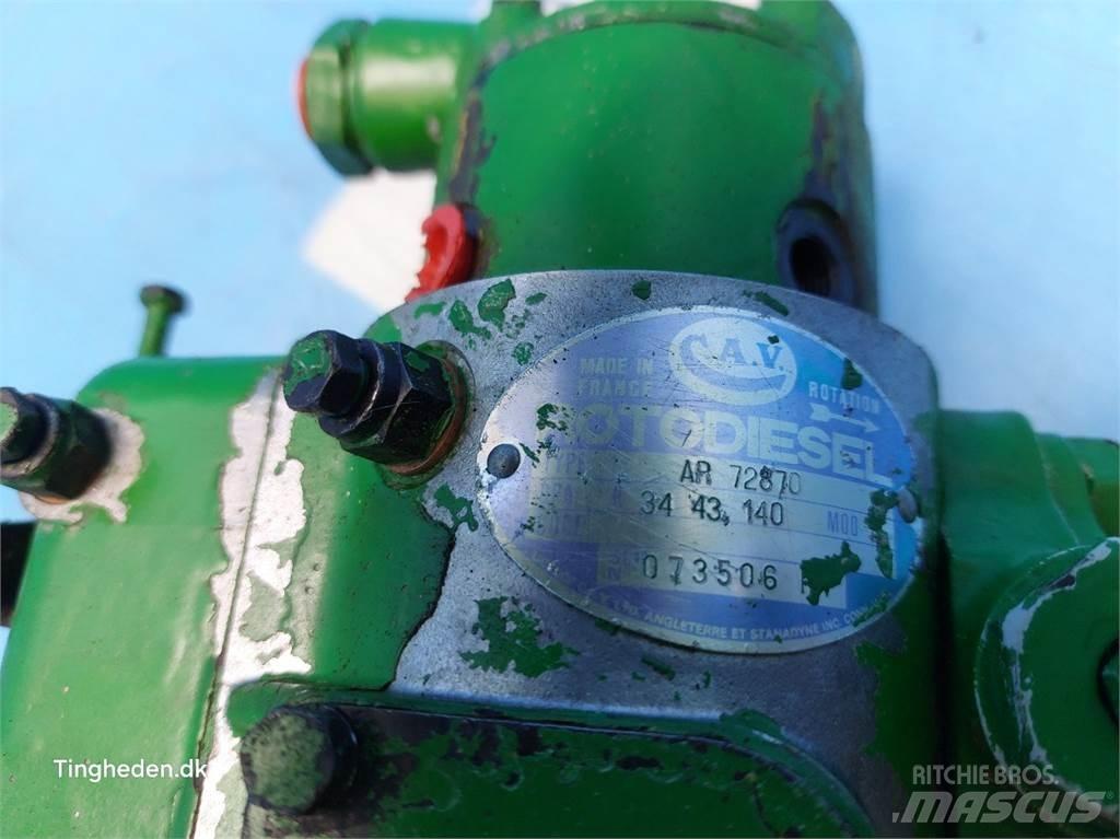 John Deere 2040S Κινητήρες