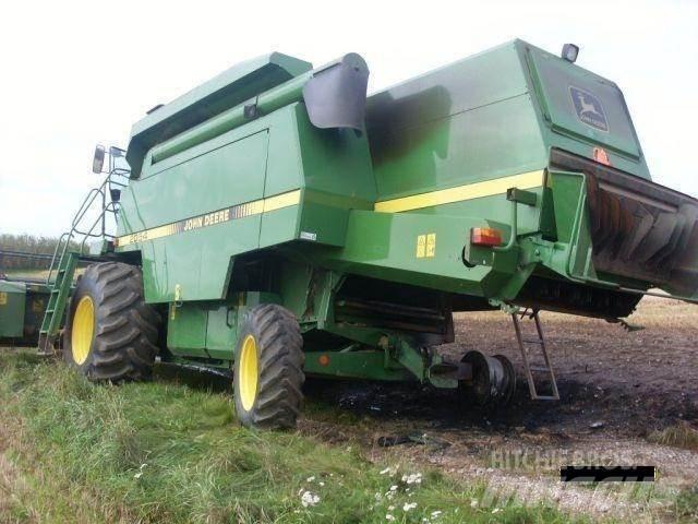 John Deere 2054 Θεριζοαλωνιστικές μηχανές