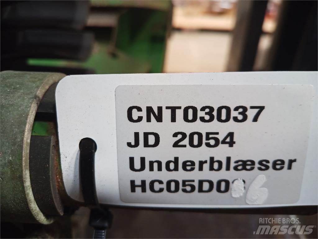 John Deere 2054 Διαστρωτήρες άμμου και αλατιού
