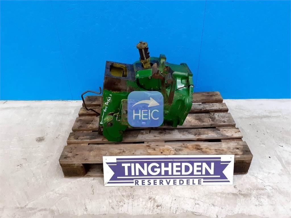 John Deere 2120 Μετάδοση
