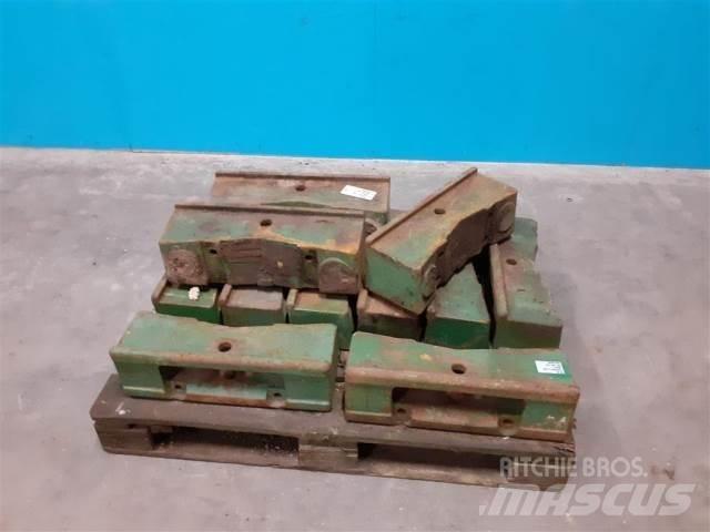 John Deere 2140 Μπροστινά βαρίδια